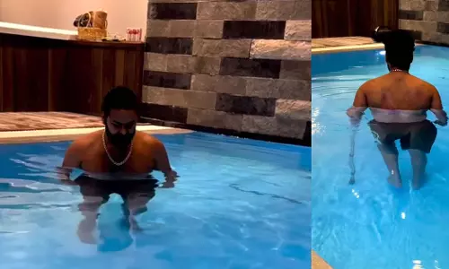 Indian Cricketer  Rishab Panth Walking In Swimming Pool