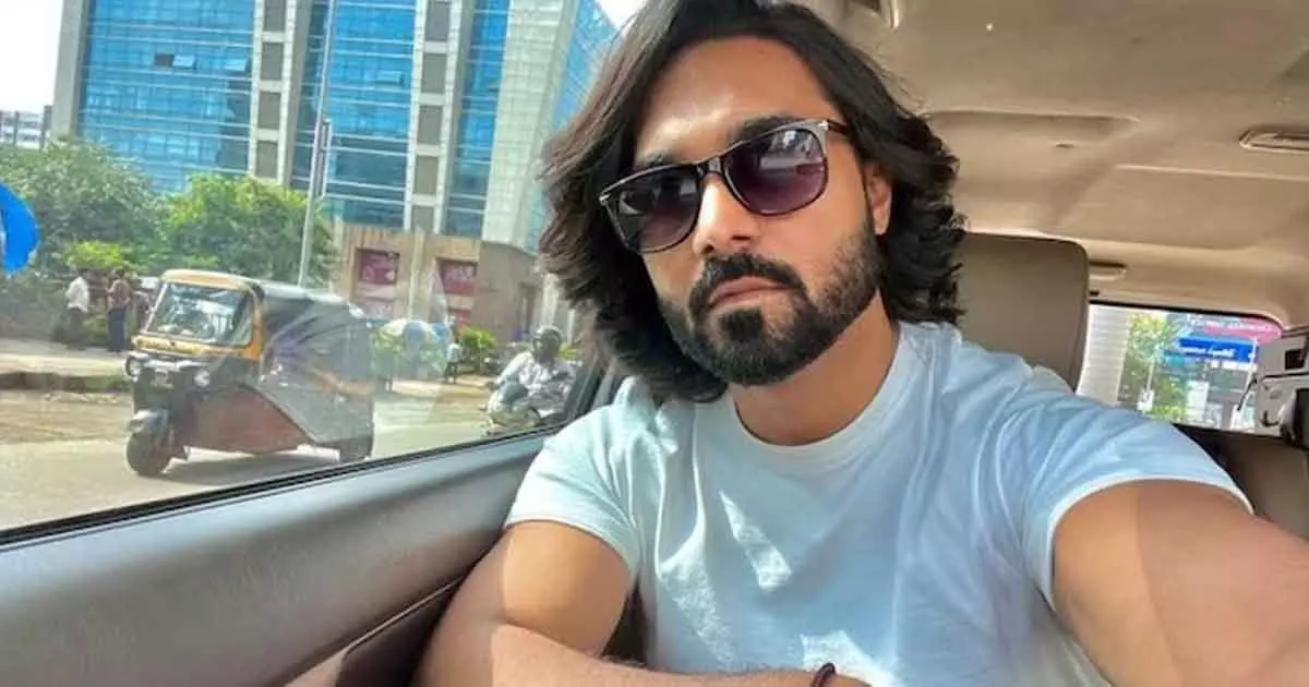 Dancer and actor Salman Yusuff Khan insulted for not knowing kannada at airport Dancer and actor Salman Yusuff Khan insulted for not knowing kannada at airport