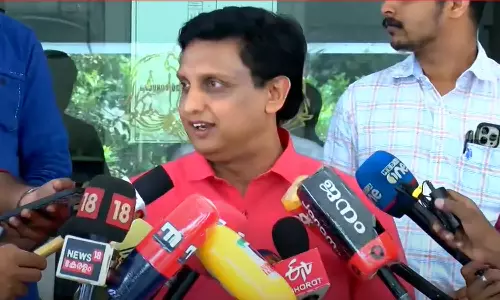 മന്ത്രിമാർ സതീശന്റെ വാലാട്ടികളല്ല, പ്രതിപക്ഷത്ത് ചെലവാകാത്തത് ഞങ്ങളോട് വേണ്ട; പരിഹസിച്ച് മുഹമ്മദ് റിയാസ്