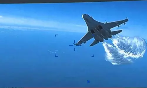 Us releases video of Russian Military jet colliding with US military drone Us releases video of Russian Military jet colliding with US military drone