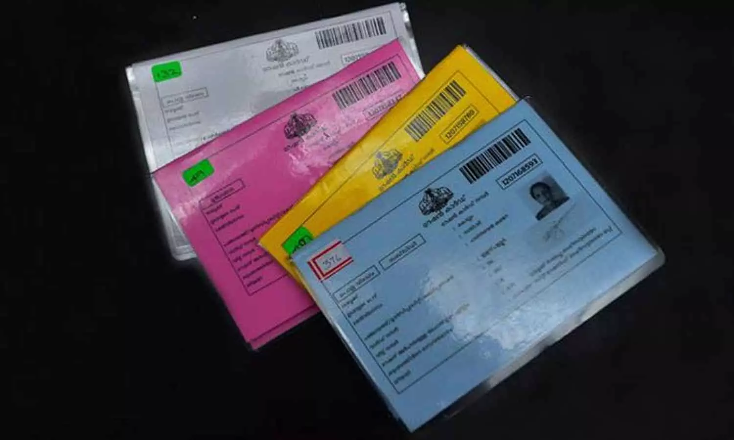 റേഷൻ സാധനങ്ങൾ വാങ്ങാത്തവരുടെ കാർഡുകൾ റദ്ദാക്കുമെന്ന പ്രചാരണം വ്യാജമെന്ന് ഭക്ഷ്യമന്ത്രി റേഷൻ സാധനങ്ങൾ വാങ്ങാത്തവരുടെ കാർഡുകൾ റദ്ദാക്കുമെന്ന പ്രചാരണം വ്യാജമെന്ന് ഭക്ഷ്യമന്ത്രി