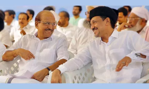 Sadiqali Thangal with Kunjalikkutty