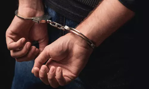 ഭാര്യയുമായി അവിഹിതവും ബ്ലാക്ക്മെയിലും; സഹപ്രവർത്തകന്റെ ഭാര്യയെ ഖുക്രി കൊണ്ട് കുത്തിക്കൊന്ന സൈനികൻ അറസ്റ്റിൽ