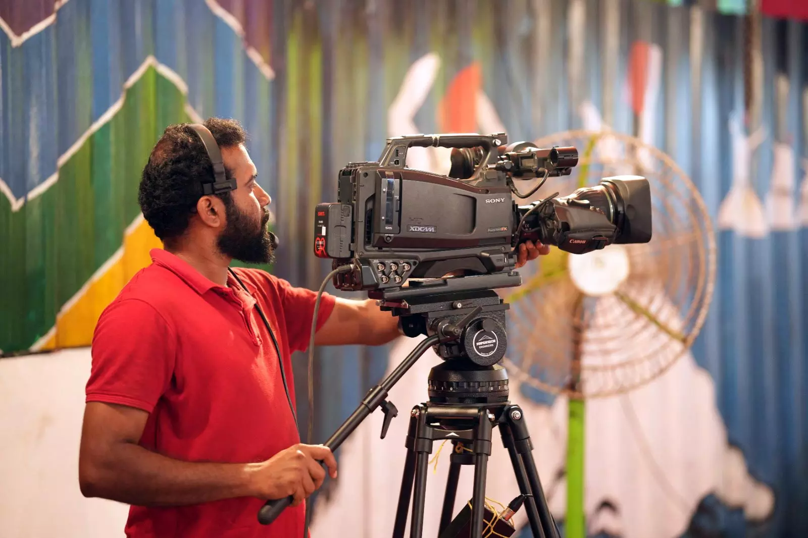 സ്റ്റാര്‍ട്ട്-കാമറ-ആക്ഷന്‍