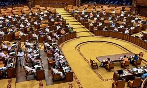 Assembly still in turmoil today; Five MLAs are in the midst of the Satyagraha, breaking news malayalam