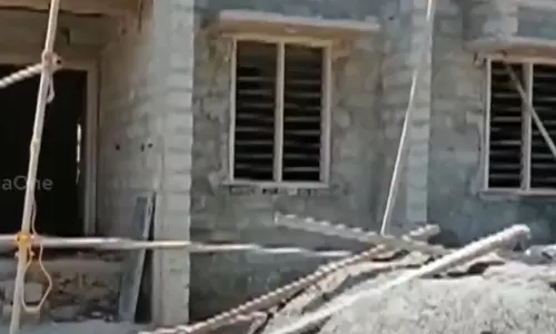 Two people died when the slab of the building under construction collapsed in Angamaly, breaking news malayalam