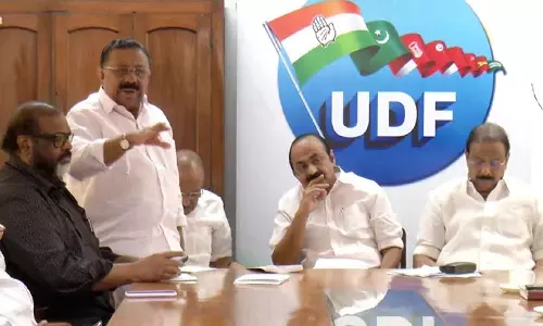 Three days, three positions; UDF revolves around solar Three days, three positions; UDF revolves around solar