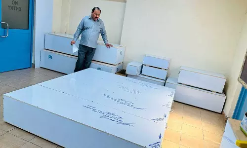 ഭക്ഷണം കഴിച്ചു കൊണ്ടിരിക്കെ ജീവന്‍ നിലച്ചു,ജീവിതത്തിന്‍റെ രണ്ടറ്റം മുട്ടിക്കാന്‍ പ്രവാസലോകത്ത്‌ എത്തിയ ചെറുപ്പക്കാരന്‍; ഹൃദയം മുറിക്കുന്ന കുറിപ്പുമായി അഷ്റഫ് താമരശ്ശേരി