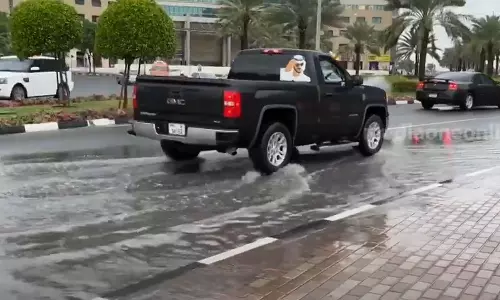 Rain and wind in UAE