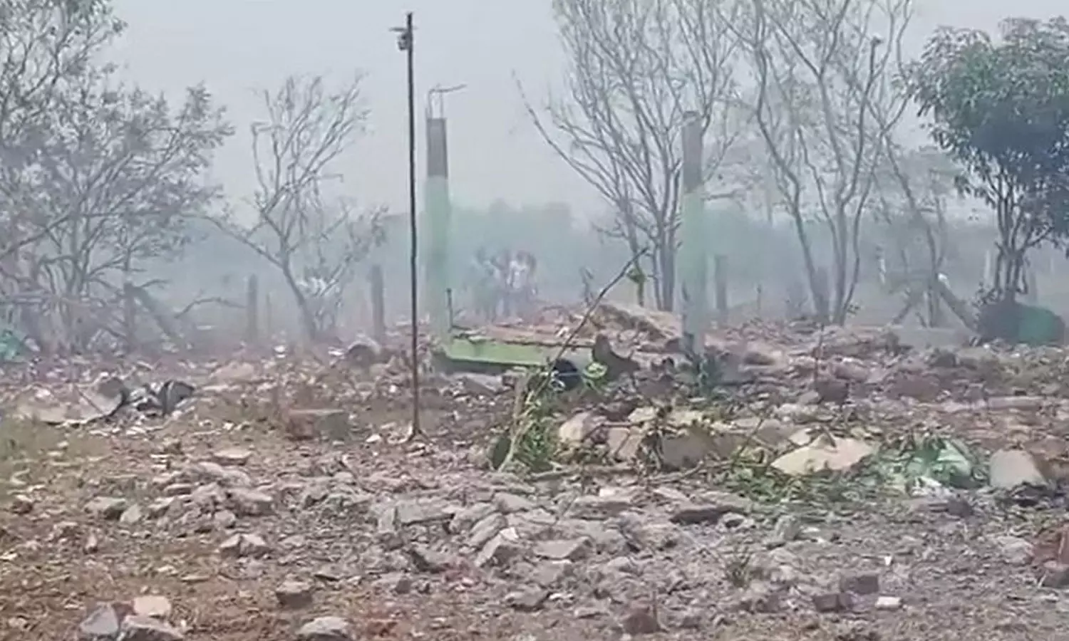 8 killed in explosion at firecracker manufacturing unit in Tamil Nadu 8 killed in explosion at firecracker manufacturing unit in Tamil Nadu