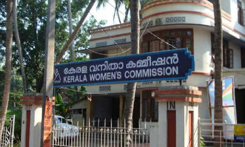Russian woman,Injured Russian woman; Womens Commission took a case,റഷ്യന്‍ യുവതിക്ക് പരിക്കേറ്റ സംഭവം; വനിതാകമ്മീഷന്‍ കേസെടുത്തു, കൂരാച്ചുണ്ടിൽ വെച്ച് റഷ്യൻ യുവതിക്ക് പരിക്കേറ്റ സംഭവം