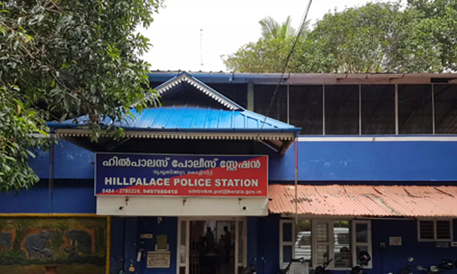 custody ,Ernakulam, police station, motor vehicle, driving