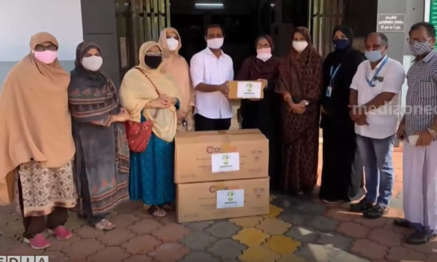 A group of women in Kasarkode as a shelter for the destitute,  breaking news malayalam,