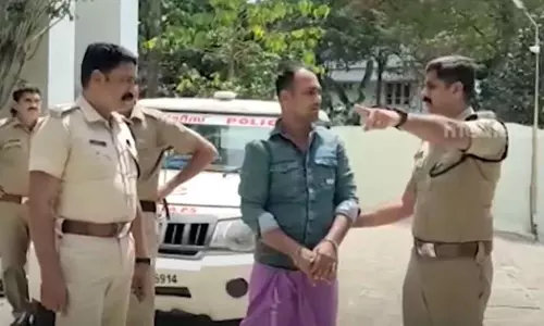 money kept in scooter robbed attingal