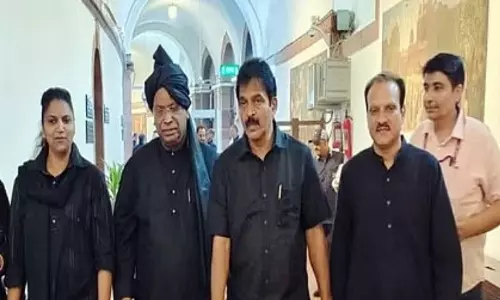 MPs dressed in black to the Parliament, Opposition meeting on Rahuls disqualification, Notice of urgent motion