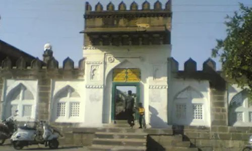 ImamassaultinMaharashtramosque ImamassaultinMaharashtramosque