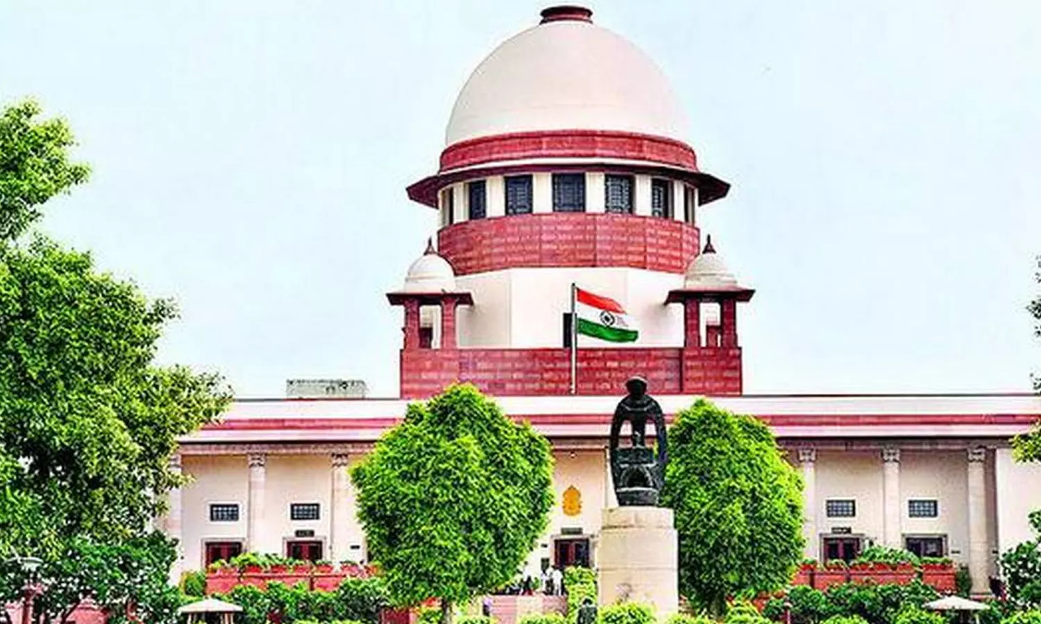 ‘Misuse’ of probe agencies: SC to hear plea of 14 Oppn parties on April 5