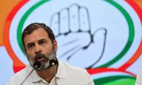 Sathyadeepam supports rahul gandhi