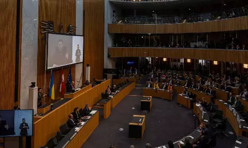 protestagainstZelenskyinAustrianParliament, FarrightMPswalkoutduringZelenskysspeechinAustrianParliament