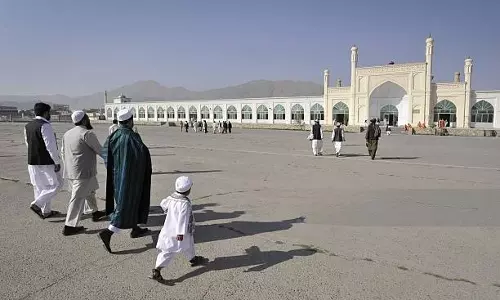 സൗദിയിൽ പെരുന്നാള് നമസ്കാരത്തിനുള്ള ഒരുക്കങ്ങൾ ആരംഭിക്കാൻ ഇസ്ലാമികകാര്യ മന്ത്രാലയത്തിന്റെ നിർദേശം സൗദിയിൽ പെരുന്നാള് നമസ്കാരത്തിനുള്ള ഒരുക്കങ്ങൾ ആരംഭിക്കാൻ ഇസ്ലാമികകാര്യ മന്ത്രാലയത്തിന്റെ നിർദേശം