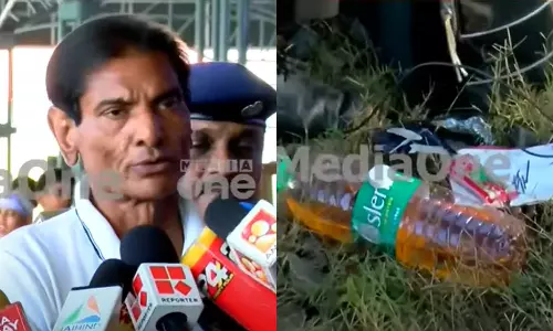 calicut, trainfire, alappuzakannur executive express