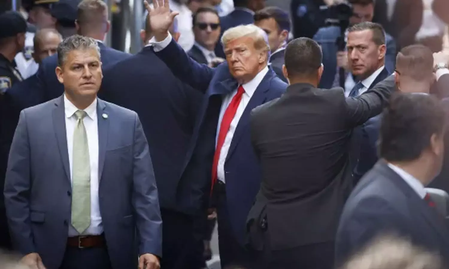 donald trump, arrest