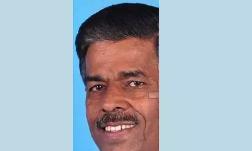 rebel candidate was elected as the president with the support of CPM,latest malayalam news,കാസർകോട്ട് സി.പി.എം പിന്തുണയോടെ കോൺഗ്രസ് വിമത സ്ഥാനാർഥിയെ പ്രസിഡന്റായി തെരഞ്ഞെടുത്തു