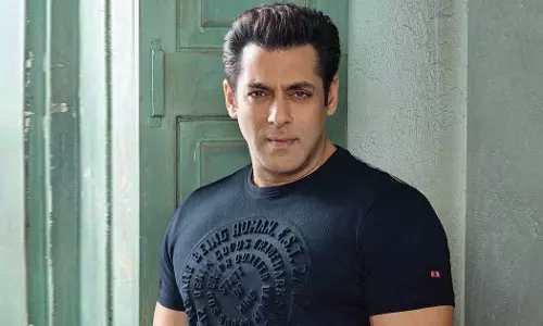 Bollywood superstar Salman Khan in favor of censorship on OTT
