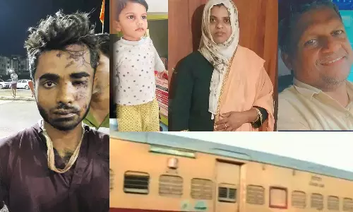 elathur train fire death; suspect was charged with murder,breaking news malayalam,ബ്രേക്കിങ് ന്യൂസ് മലയാളം,മൂന്ന് പേരുടെ മരണത്തിൽ പങ്ക്; ട്രെയിൻ തീവെപ്പ് കേസിലെ പ്രതിക്കെതിരെ കൊലക്കുറ്റം ചുമത്തി, elathur train fire death; suspect was charged with murder,breaking news malayalam,ബ്രേക്കിങ് ന്യൂസ് മലയാളം,മൂന്ന് പേരുടെ മരണത്തിൽ പങ്ക്; ട്രെയിൻ തീവെപ്പ് കേസിലെ പ്രതിക്കെതിരെ കൊലക്കുറ്റം ചുമത്തി,