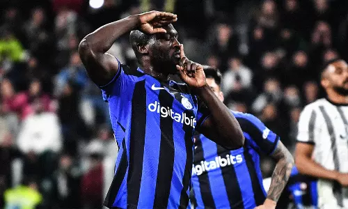 ഇന്റർ മിലാൻ താരം റൊമേലു ലുക്കാക്കുവിനു നേരെ വംശീയാധിക്ഷേപം