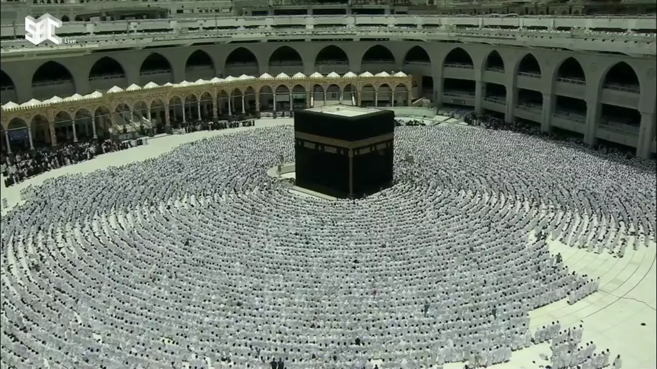huge crowd ,believers,Ramadan in Mecca,Madinah
