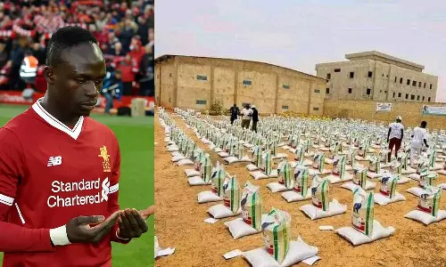 റമദാനിൽ സ്വന്തം നാട്ടുകാർക്ക് സാദിയോ മാനെയുടെ ഇഫ്താർ കിറ്റ്