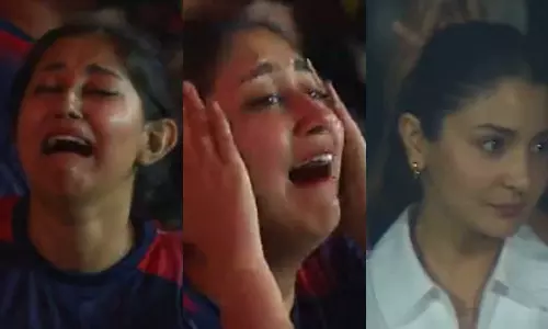 Anushka Sharma- RCB Fan