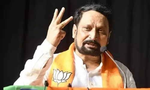 BJPleaderLaxmanSavadijoinsCongress, FormerKarnatakaDeputyChiefMinisterLaxmanSavadi, LaxmanSavadijoinscongress