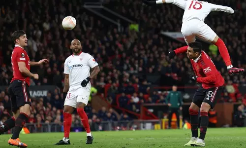 യൂറോപ്പ ലീഗ് ക്വാർട്ടർ ഫൈനലില്‍ യുണൈറ്റഡിന് സമനില കുരുക്ക്