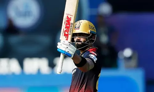 കോഹ്‌ലി കരുത്തിൽ ഭേദപ്പെട്ട സ്‌കോറുമായി ബാംഗ്ലൂർ: ഡൽഹിക്ക് വിജയലക്ഷ്യം 175 റൺസ്