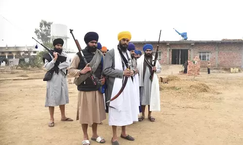 Two Arreted who helped Amritpal Singh to escape