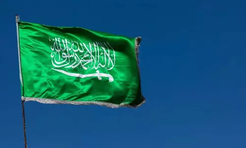 ചെറിയ പെരുന്നാൾ: സൗദിയിലെ വാണിജ്യ സ്ഥാപനങ്ങളിൽ സുരക്ഷാ പരിശോധന ശക്തം ചെറിയ പെരുന്നാൾ: സൗദിയിലെ വാണിജ്യ സ്ഥാപനങ്ങളിൽ സുരക്ഷാ പരിശോധന ശക്തം