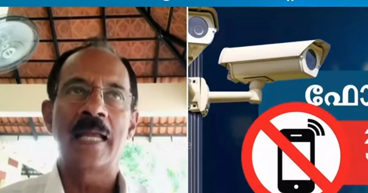 Public activist Dijo Kappan has criticized the method of collecting fines After Collecting footage using AI cameras Public activist Dijo Kappan has criticized the method of collecting fines After Collecting footage using AI cameras
