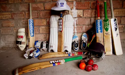 Theft,Delhi Capitals, camp,IPL 2023, bats ,David Warner,16 lakh,Report,ഡല്‍ഹി ക്യാപിറ്റല്‍സ്,ഡേവിഡ് വാര്‍ഡര്‍