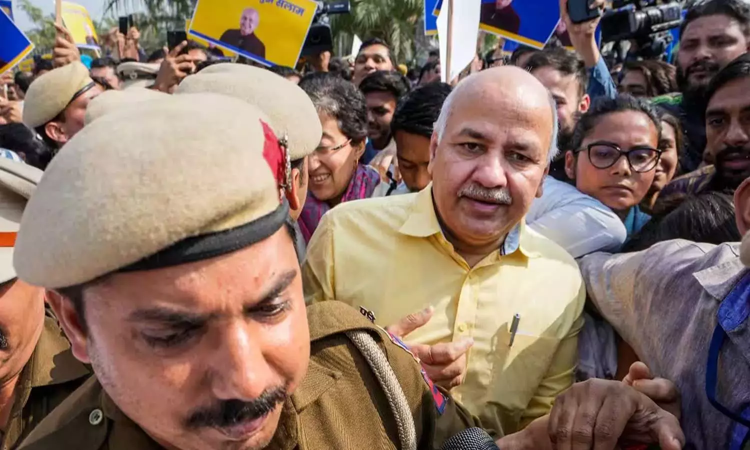 ഡൽഹി മദ്യനയ അഴിമതി കേസ്; സിസോദിയയെ പ്രതിചേർത്ത് സിബിഐ രണ്ടാം കുറ്റപത്രം സമർപ്പിച്ചു