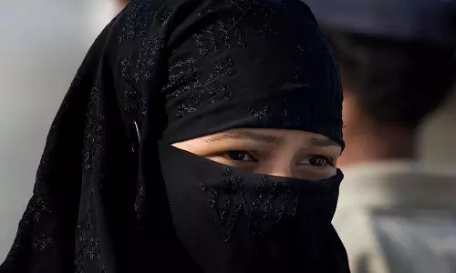 Woman In Hijab Harassed For Roaming With Hindu Man, Three Men Held