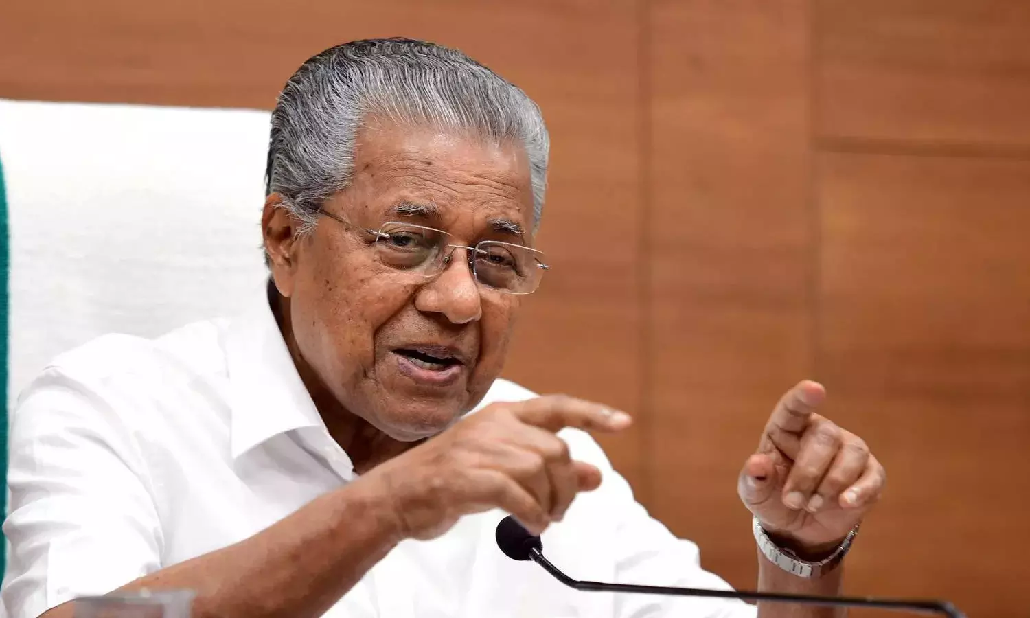 Chief Minister Pinarayi Vijayan inaugurated the state-level taluk adalats Chief Minister Pinarayi Vijayan inaugurated the state-level taluk adalats