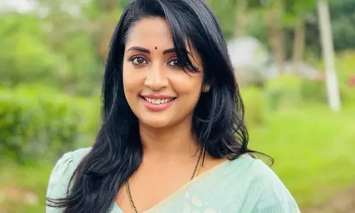 Navya Nair, നവ്യ നായര്‍, ആന്തരികാവയവങ്ങളൊക്കെ പുറത്തെടുത്ത് കഴുകി വൃത്തിയാക്കിവെക്കുമായിരുന്നു, ഓജസ് ഈഴവന്‍