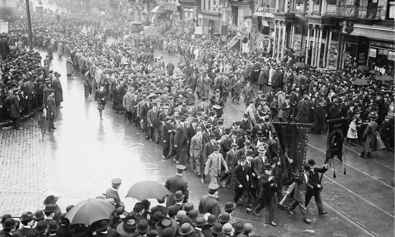 Organize the Workers of the Nation; Today is World Workers Day in historical memory Organize the Workers of the Nation; Today is World Workers Day in historical memory