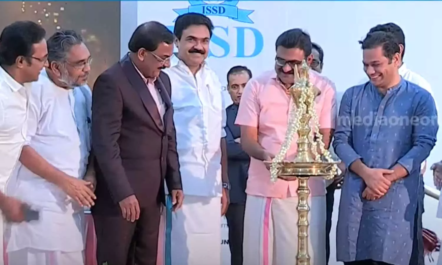 ഹെൽത്ത്കെയർ മാനേജ്മെന്റ് രംഗത്തെ സാധ്യതകൾ പ്രയോജനപ്പെടുത്താൻ ഇന്ത്യയിൽ ആദ്യമായി ഓൺലൈൻ ബിബിഎ കോഴ്സുമായി ISSD ഹെൽത്ത്കെയർ മാനേജ്മെന്റ് രംഗത്തെ സാധ്യതകൾ പ്രയോജനപ്പെടുത്താൻ ഇന്ത്യയിൽ ആദ്യമായി ഓൺലൈൻ ബിബിഎ കോഴ്സുമായി ISSD