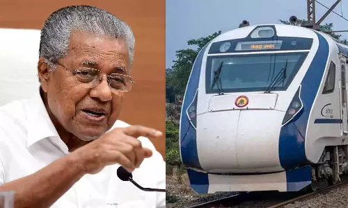 വന്ദേഭാരതിന് തിരൂരും തിരുവല്ലയിലും സ്റ്റോപ്പ് അനുവദിക്കണം; റെയിൽവേ മന്ത്രിക്ക് കത്തയച്ച് മുഖ്യമന്ത്രി വന്ദേഭാരതിന് തിരൂരും തിരുവല്ലയിലും സ്റ്റോപ്പ് അനുവദിക്കണം; റെയിൽവേ മന്ത്രിക്ക് കത്തയച്ച് മുഖ്യമന്ത്രി