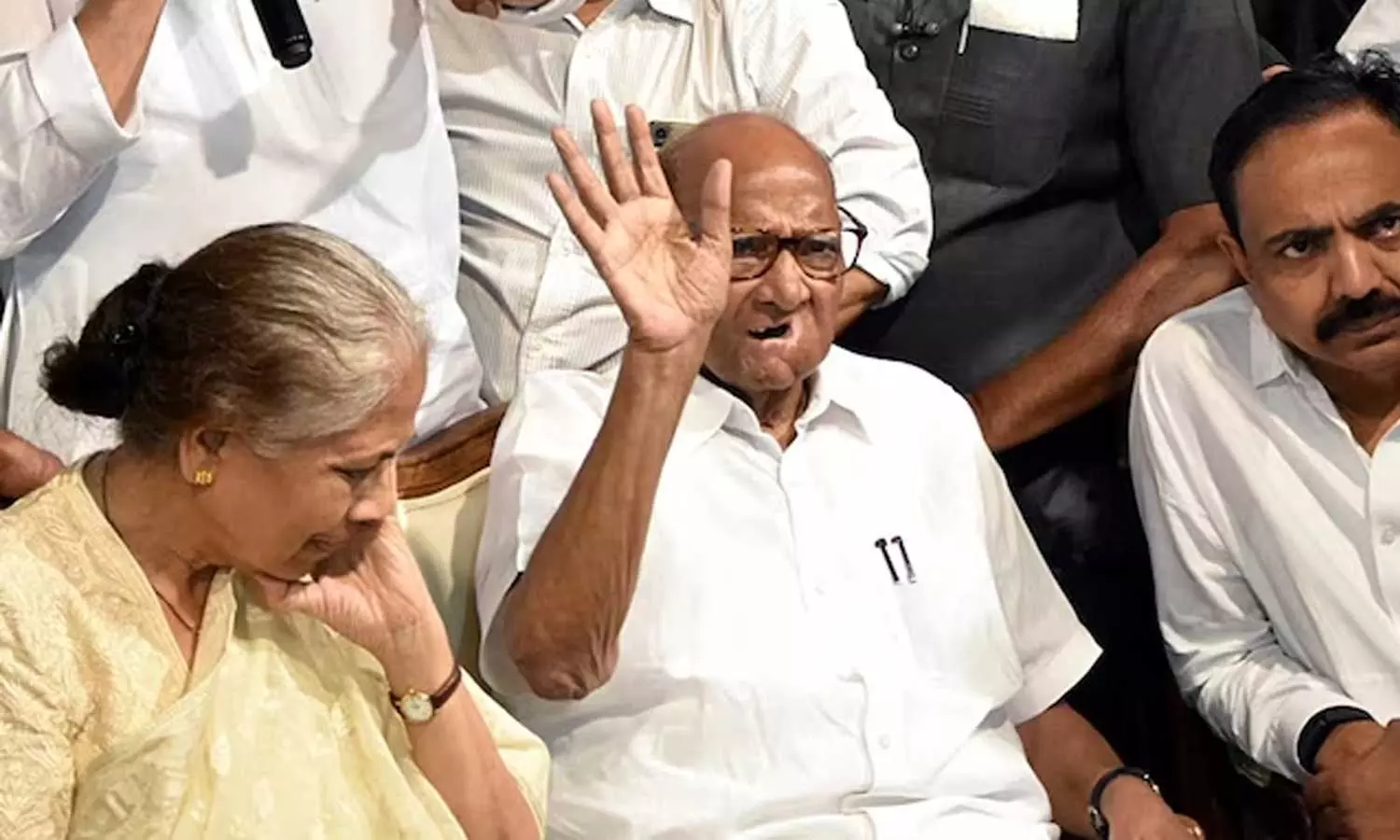 Senior NCP Leader Quits Post In Protest Over Sharad Pawars Resignation,ശരത് പവാറിനെ പിന്തിരിപ്പിക്കാൻ സമ്മർദ ശ്രമം; രാജി പിൻവലിക്കാൻ സാധ്യത,latest malayalam news,latest national news