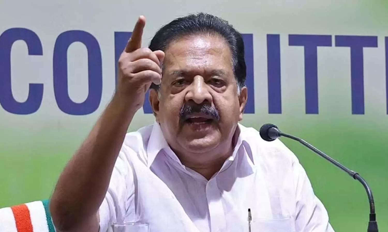 Ramesh Chennithala,pinarayi vijayan,government has become an inexhaustible source of corruption; Ramesh Chennithala,latest malayalam news,ശിവശങ്കർ ഐടി സെക്രട്ടറിയായതോടെ സർക്കാര് അഴിമതിയുടെ അക്ഷയഖനിയായി, മുഖ്യമന്ത്രിയുടെ മൗനം കുറ്റസമ്മതം; രമേശ് ചെന്നിത്തല Ramesh Chennithala,pinarayi vijayan,government has become an inexhaustible source of corruption; Ramesh Chennithala,latest malayalam news,ശിവശങ്കർ ഐടി സെക്രട്ടറിയായതോടെ സർക്കാര് അഴിമതിയുടെ അക്ഷയഖനിയായി, മുഖ്യമന്ത്രിയുടെ മൗനം കുറ്റസമ്മതം; രമേശ് ചെന്നിത്തല