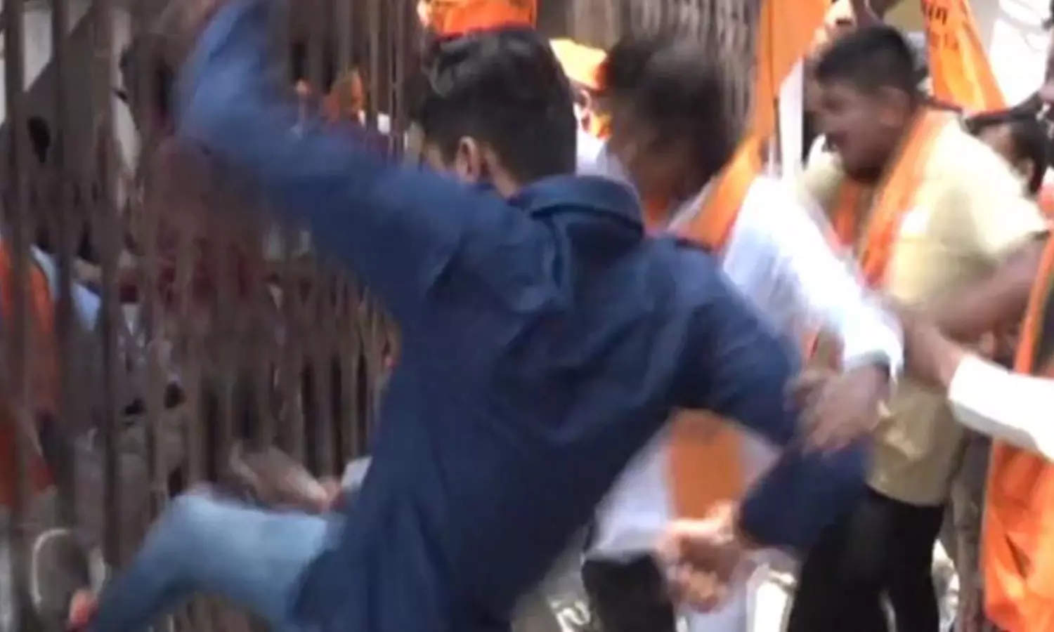 Madhya Pradesh: Alleged Bajrang Dal activists attack Congress office in Jabalpur